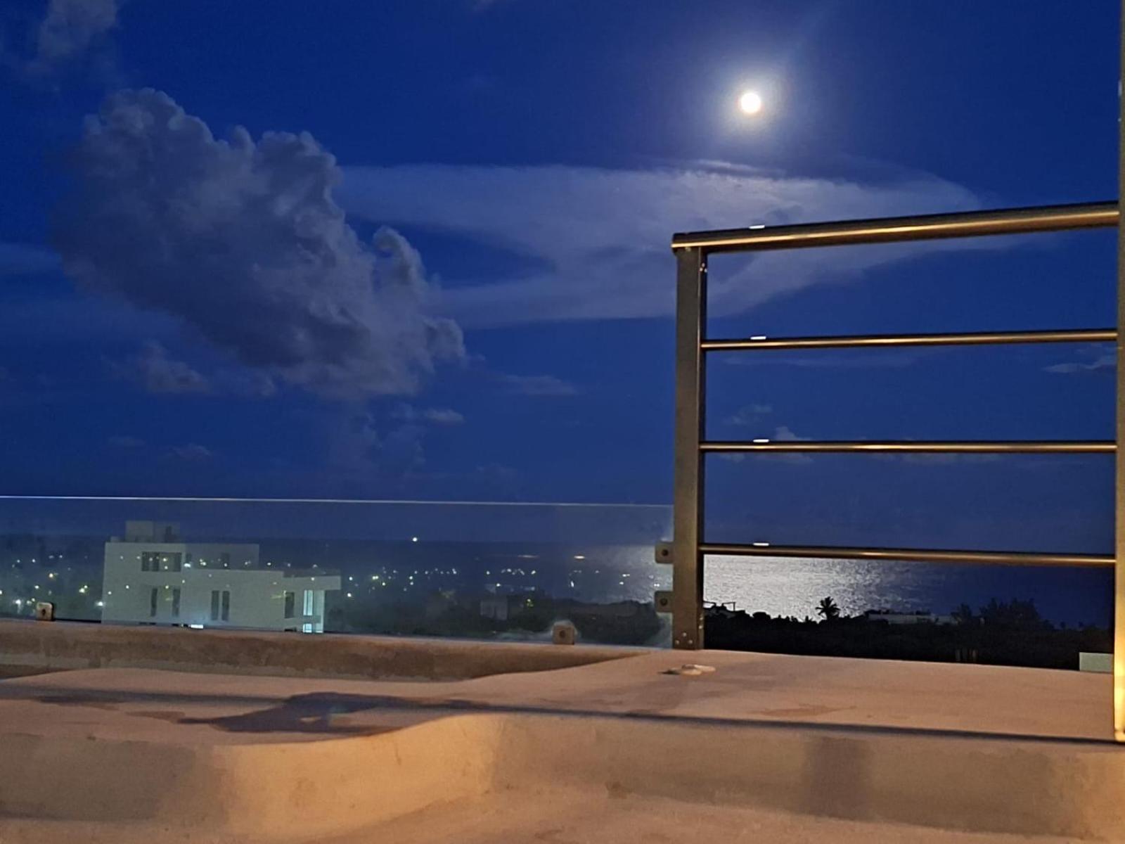 Apartamento Stylish Ocean-view - Steps From 5th Avenue